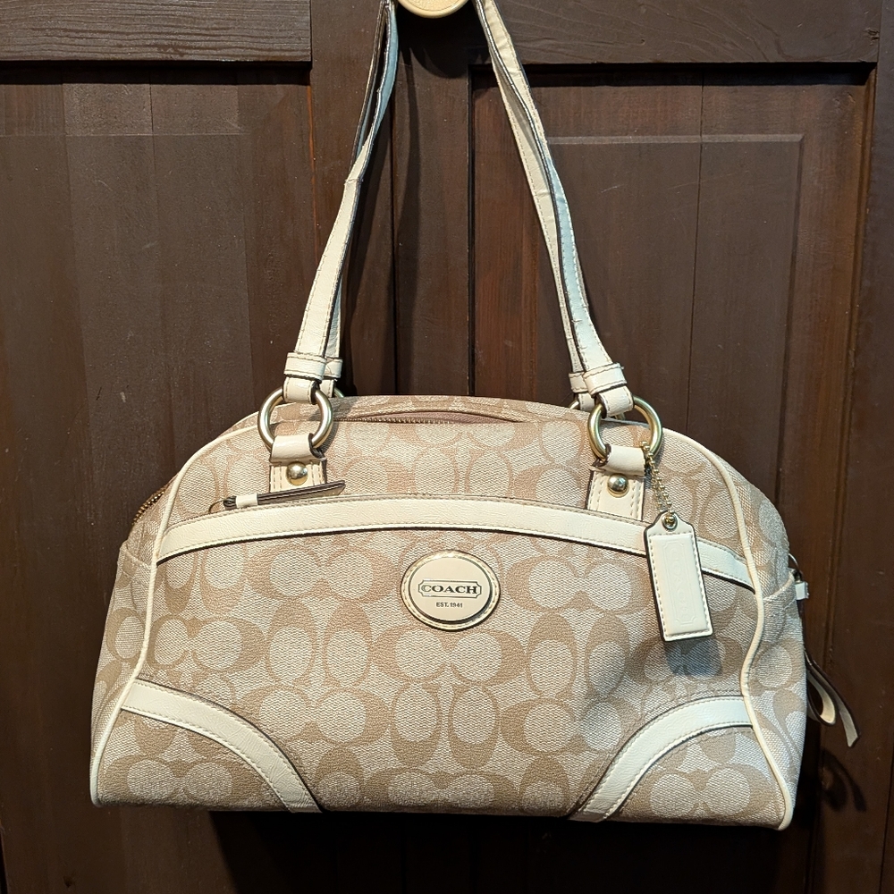 Coach Signature Penelope Satchel Bag